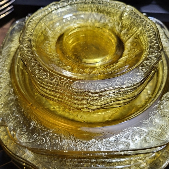 Vintage Amber Depression Glass Dinnerware Set, Dinner & Lunch Plates, Cups & Sau - Picture 1 of 16